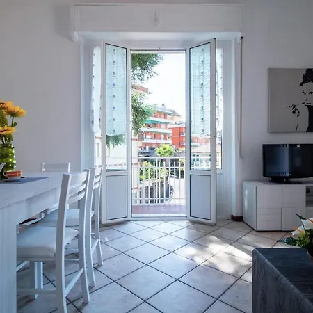 Casa Ida 아파트 *